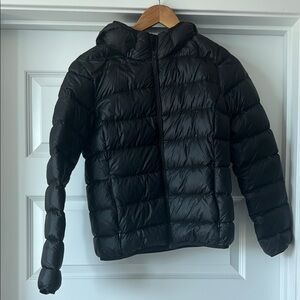 Aritzia TNA little puff